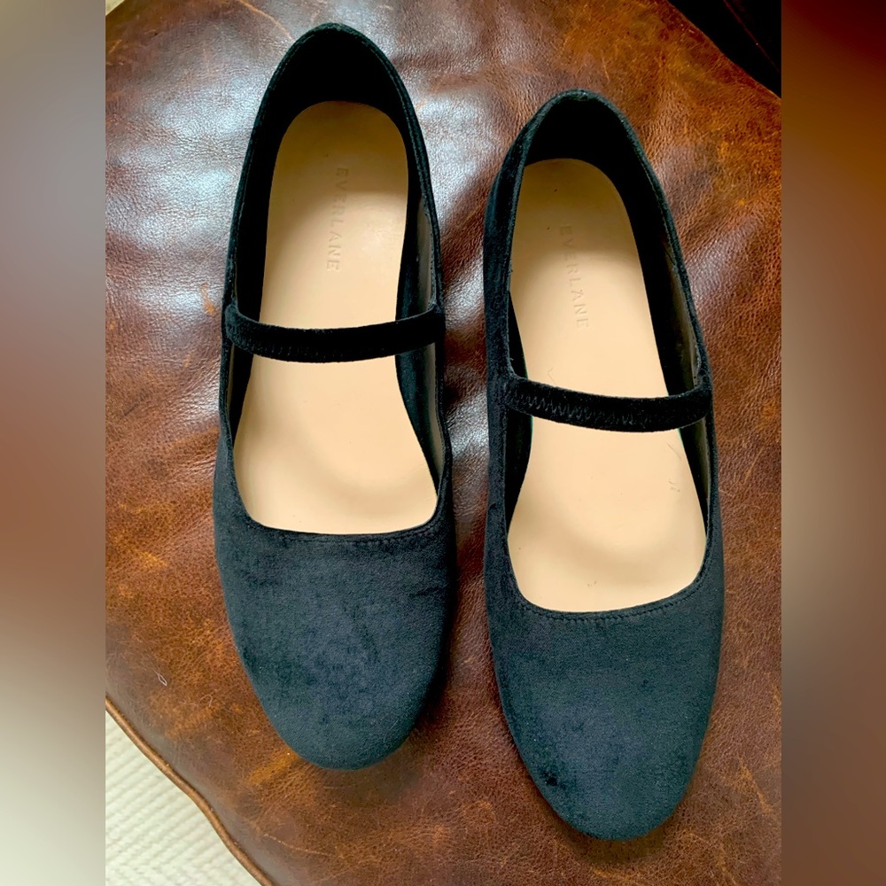 Everlane Black Velvet Mary Jane shoes Sz 8.5